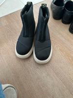 Toms Schuhe Hessen - Wiesbaden Vorschau