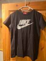 Nike Shirt, schwarz, m/w/d, S Niedersachsen - Seevetal Vorschau