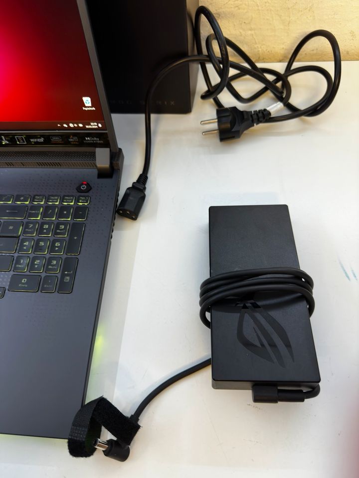 Asus rog strix ryzen 9 rtx3060 Gaming Laptop in Heilbronn