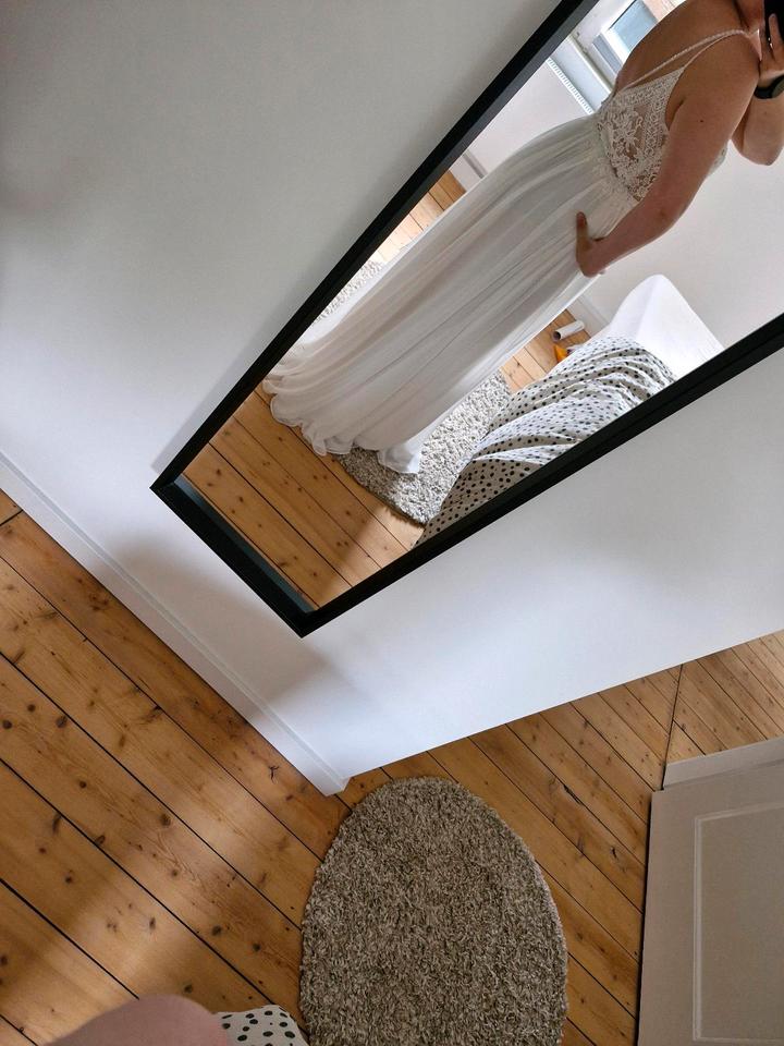 IamYours IAY Brautkleid by Weise A-Linie Spitze Gr. 42 NEU in Hamburg