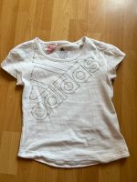 Adidas T-Shirt Gr.122/128 top Weiß Düsseldorf - Derendorf Vorschau