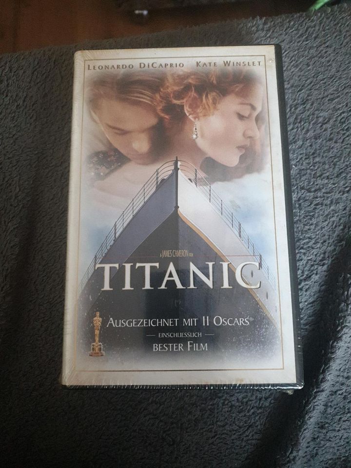 Titanic VHS Videokassette original verpackt in Nienburg (Weser)