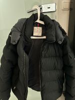 Moncler Jacke Herren fittet wie L oder XL Kr. München - Neubiberg Vorschau