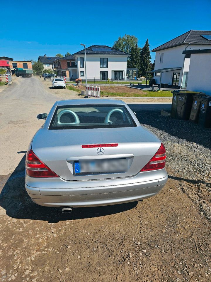 Mercedes-Benz SLK 200 Kompressor TÜV Neu! in Espenau