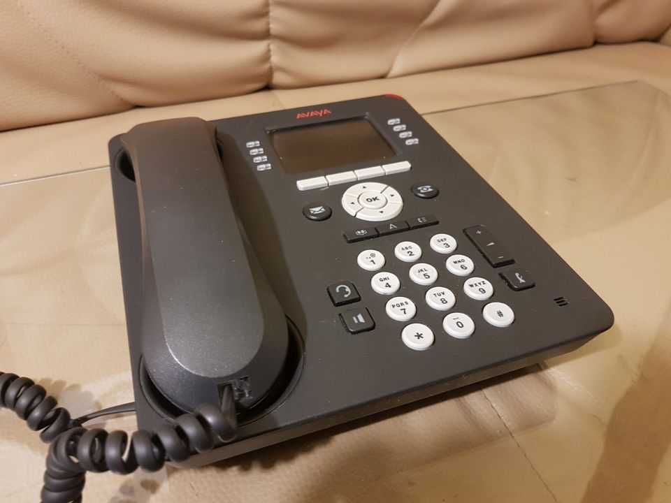 Avaya 9611G IP Deskphone8-Zeilen Display VoIP Telefon Office Tele in Ostrau