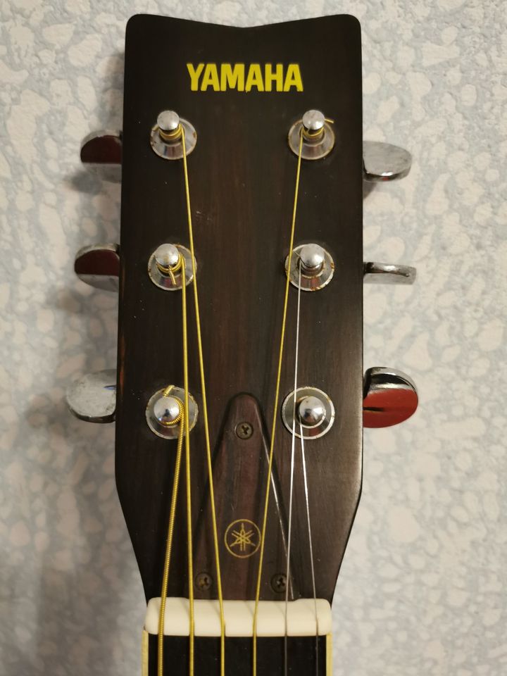 Yamaha FG-201B made in Japan Nippon Gakki acoustic guitar in Berlin