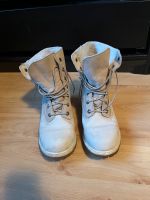 Timberland Boots Creme 39,5 40 Fell warm Stiefel Hessen - Großkrotzenburg Vorschau