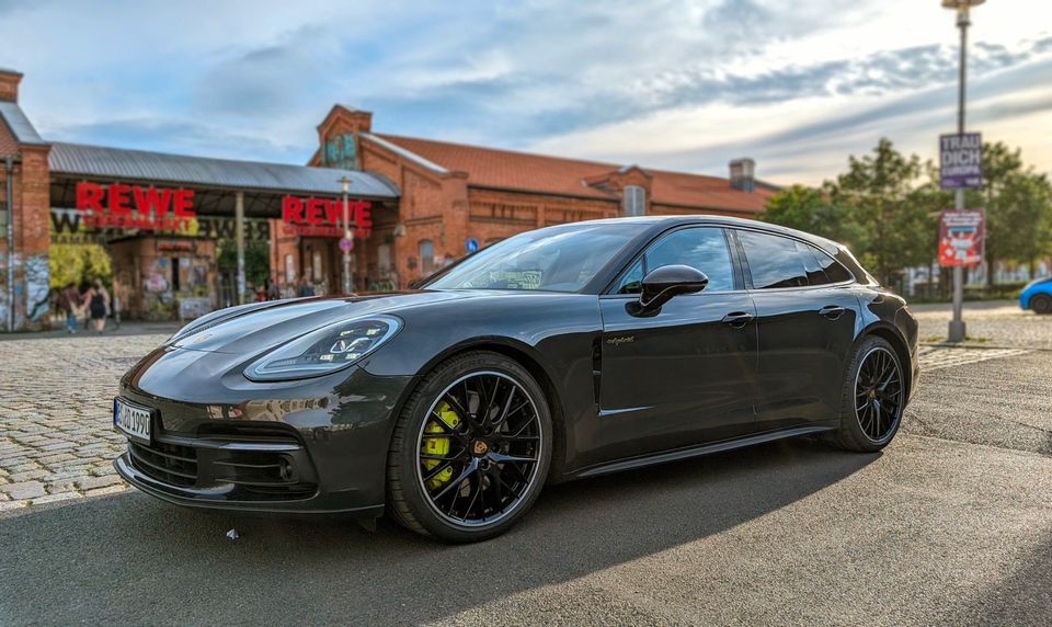 Porsche Panamera 4E Hybrid in Berlin