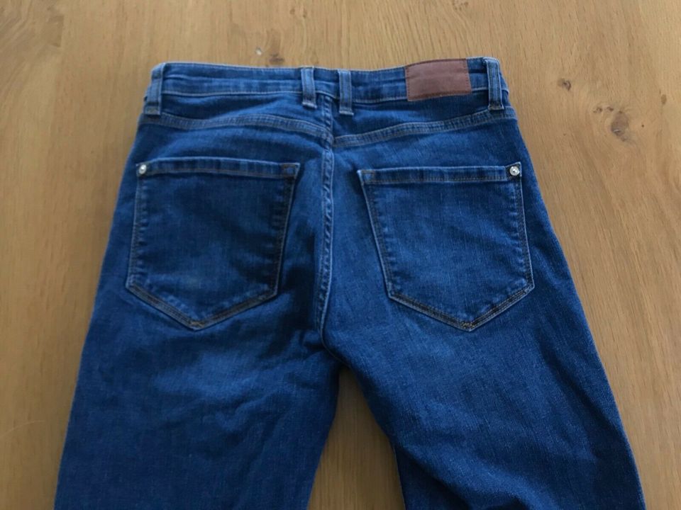 MANGO Demin  Jeans Gr. 36 in Schopfloch