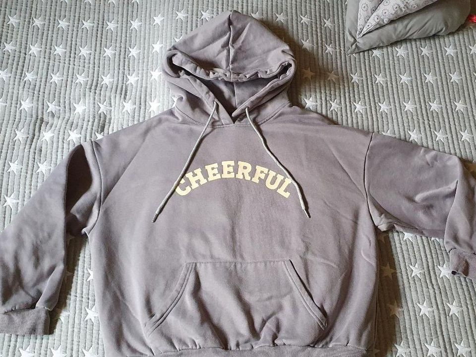 Hoodie Gr. 38 von SHEIN in Büddenstedt