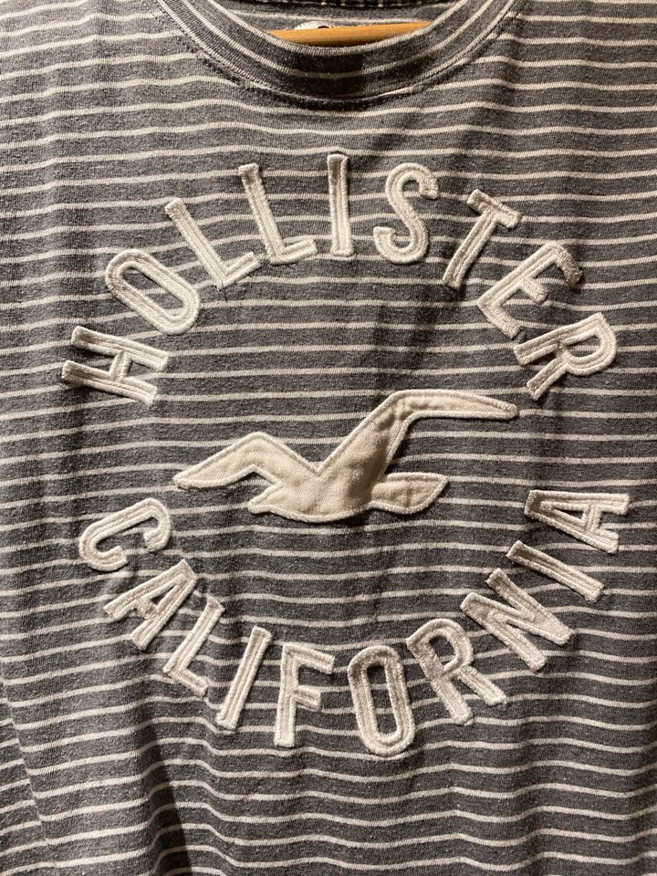 T-Shirt von Hollister - Größe XS in München