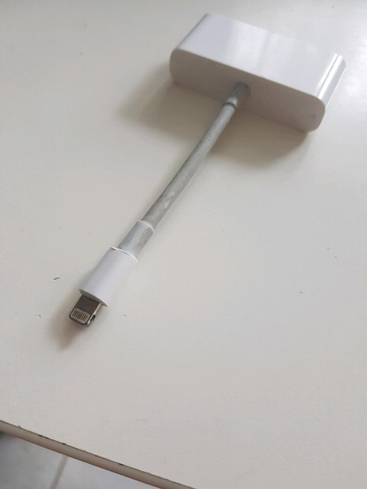 Apple Adapter VGA zu Lightning in Denzlingen