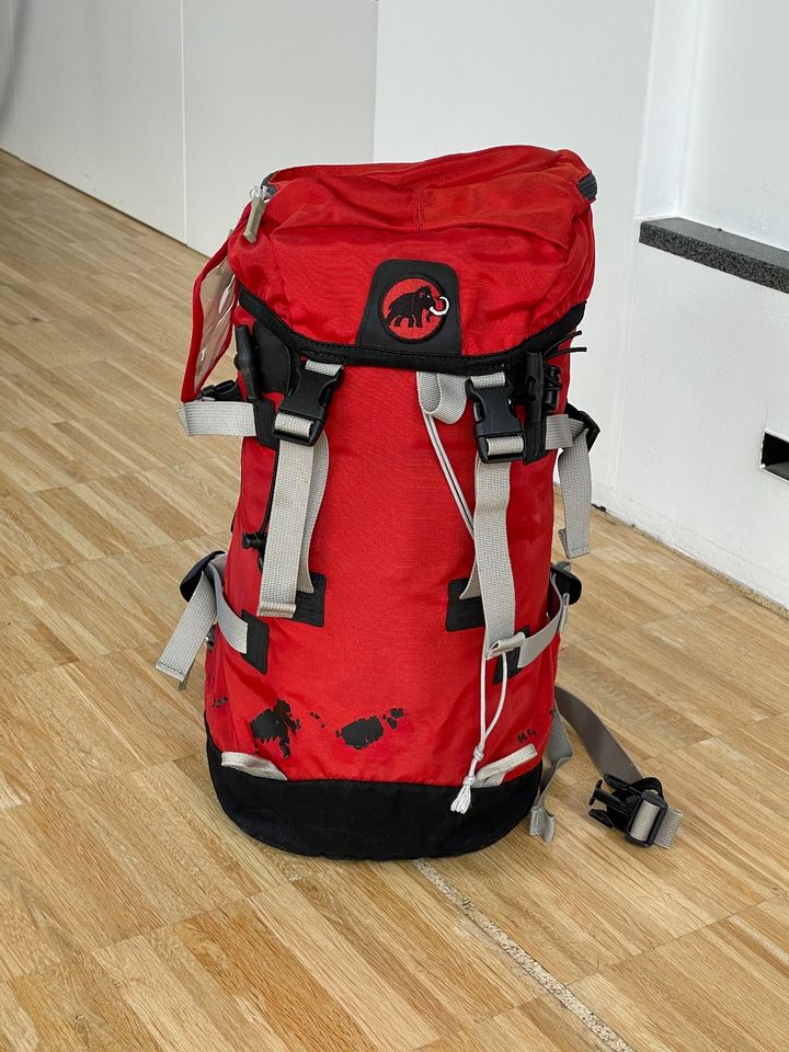 Kinderrucksack Mammut 12l, rot in Magdeburg