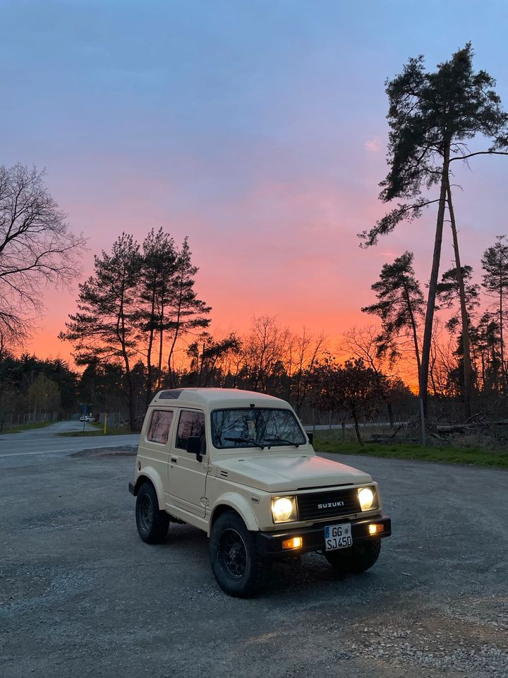 Suzuki Samurai Hochdach in Rüsselsheim