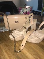Wunderschöne Clutch Lack mit passenden BULLBOXER Gr. 38 Nordrhein-Westfalen - Hattingen Vorschau