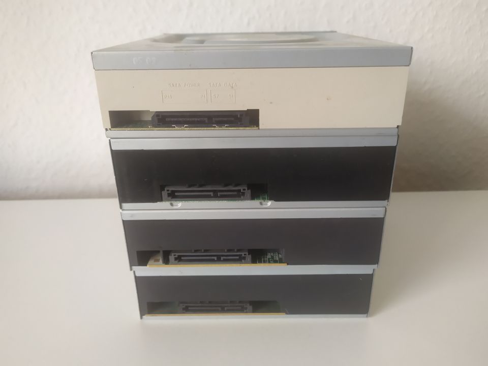 4 x PC Laufwerk DVD Super Multi LG + ASUS in Ueckermuende
