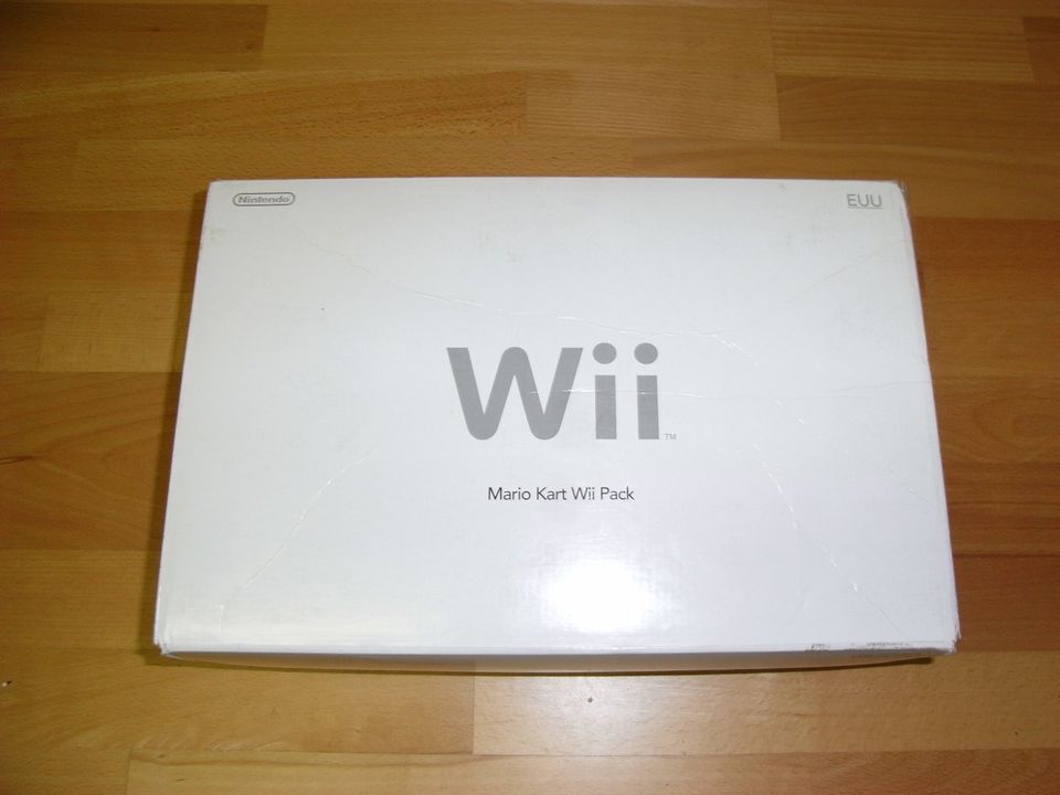 Nintendo Wii mit OVP und komplettem Zubehör in Bad Oeynhausen