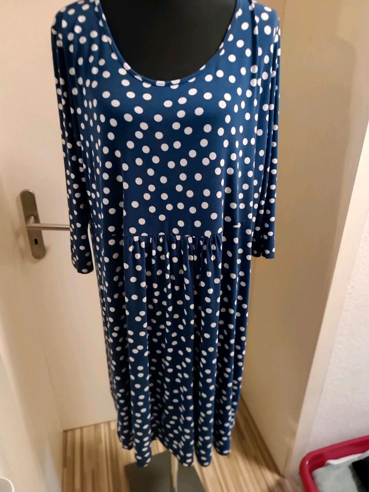 Bonprix Kleid Gr. 48/50 in Minden