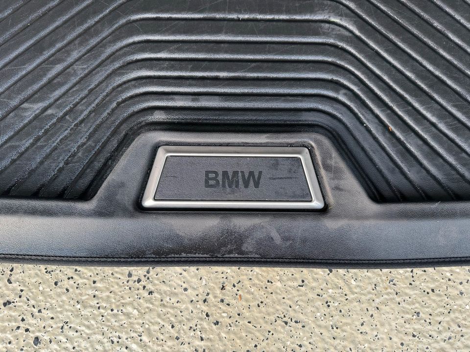 Original BMW Kofferraummatte Gummi 3er Touring in Nittendorf 