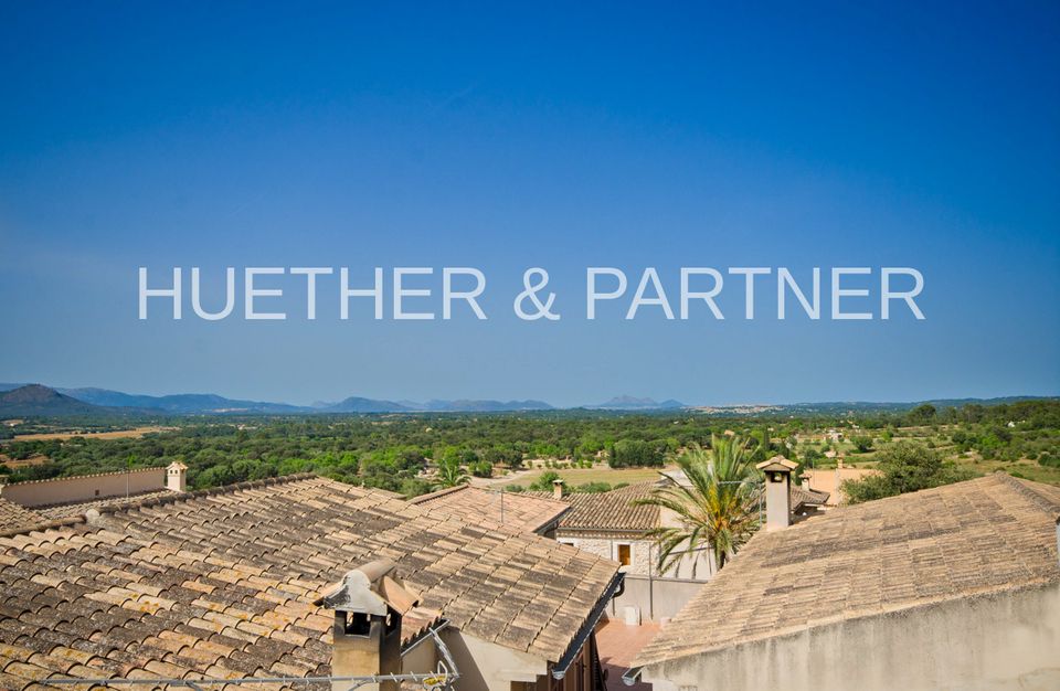 Geräumiges Stadthaus mit 5 SZ und Dachterrassen-Panorama-Blick auf Mallorca (Ref.-Nr.: 22-176) in Saarbrücken