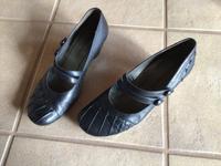 Schnallenschuhe von Tamaris, Größe 40, schwarz Bayern - Herzogenaurach Vorschau