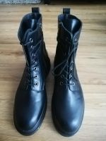 TAMARIS tolle schwarze Schnür- Stiefel für Damen in Gr.40 Baden-Württemberg - Ellwangen (Jagst) Vorschau