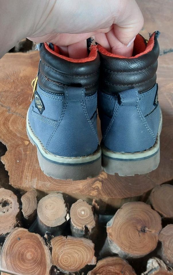 Winterboots, Halbstiefel, Highsneaker, Schnürschuhe, Winterschuhe in Bahlingen