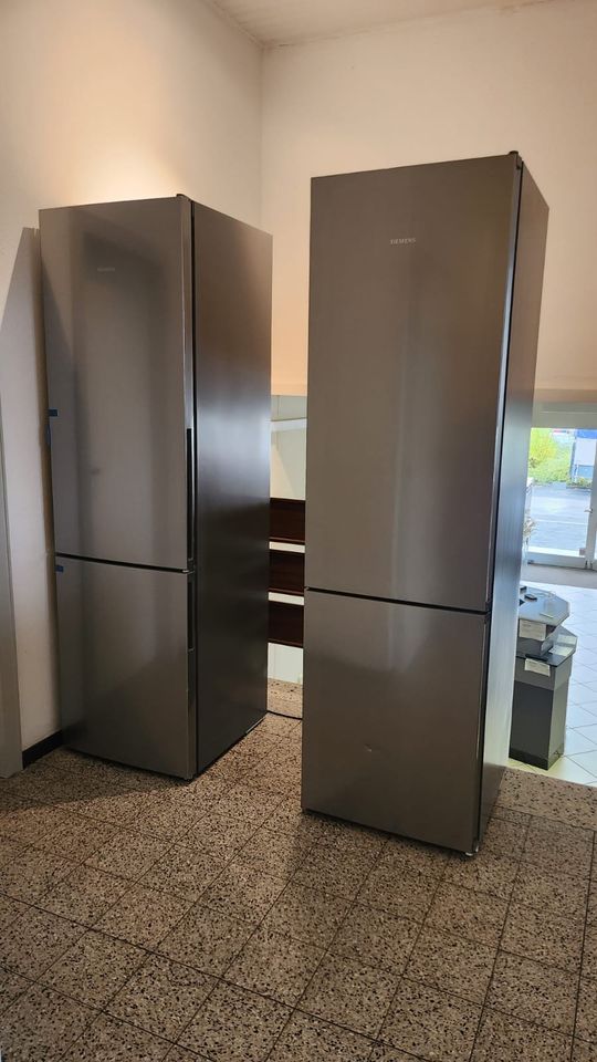 Siemens KG39N2LCF Kühlschrank Kombination 200 cm Nofrost EEK: C in Korschenbroich