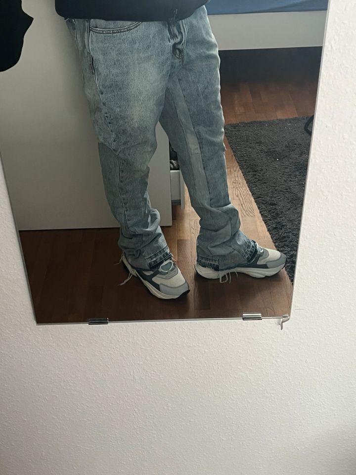 Mnml flaired jeans in Werther (Westfalen)