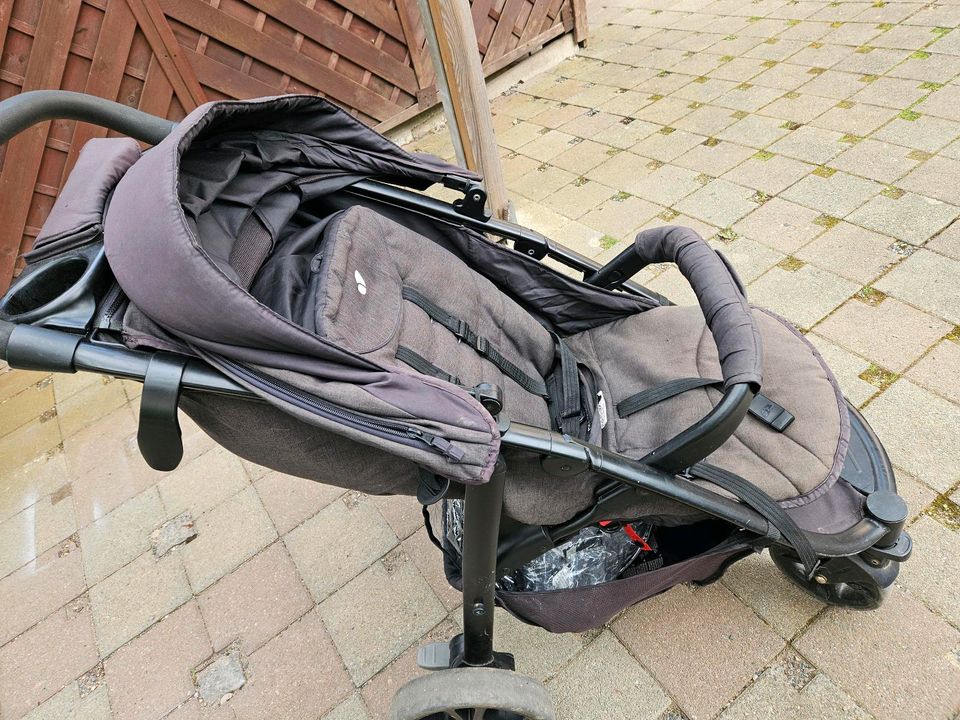 Joie Kinderwagen in Freiberg