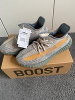 Yeezy Boost 350 V2 Israfil 42 2/3 NEU Bayern - Schwabach Vorschau