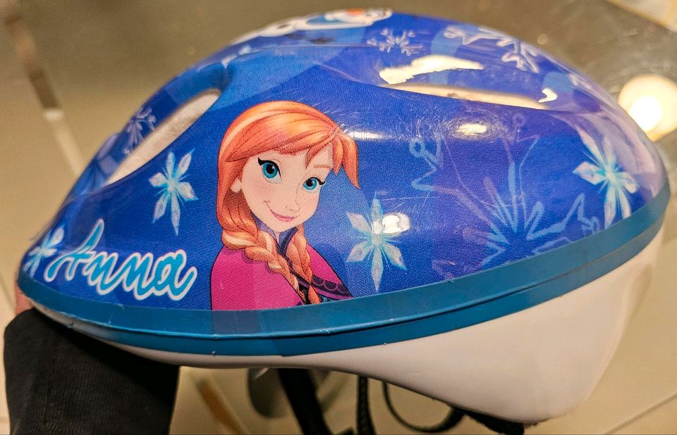 Eiskönigin Fahrradhelm Helm Elsa Anna Olaf Disney Frozen Fahrrad in Radbruch