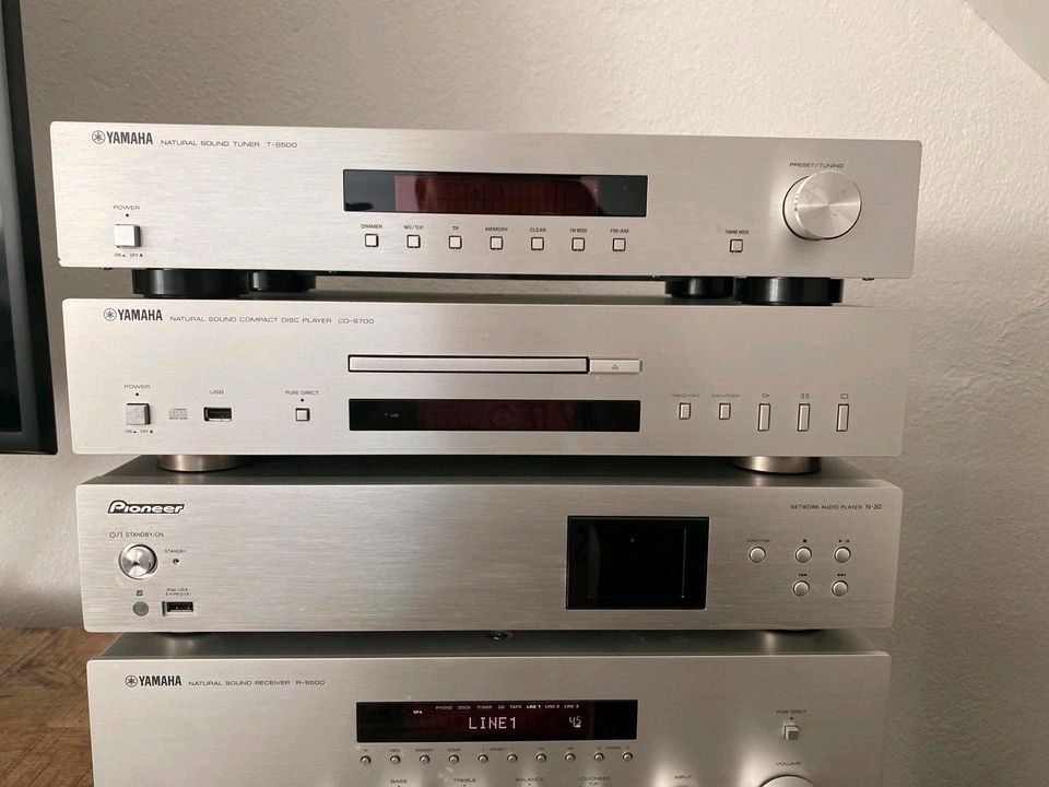 Anlage Yamaha mit Pioneer Netzwerk Player in Zettingen