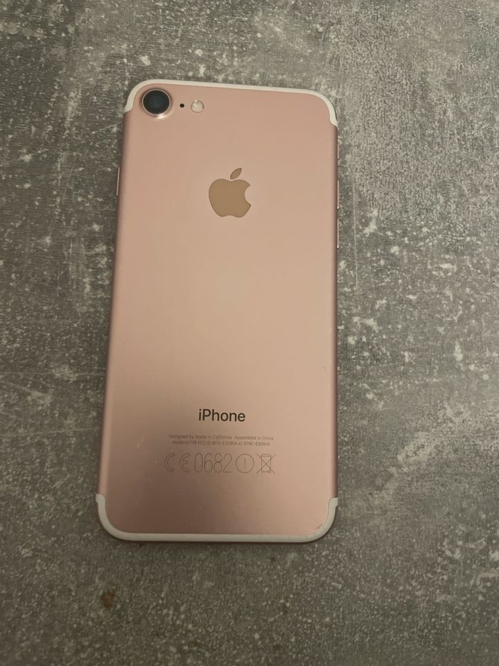 iPhone 7 128gb rosegold in Dortmund