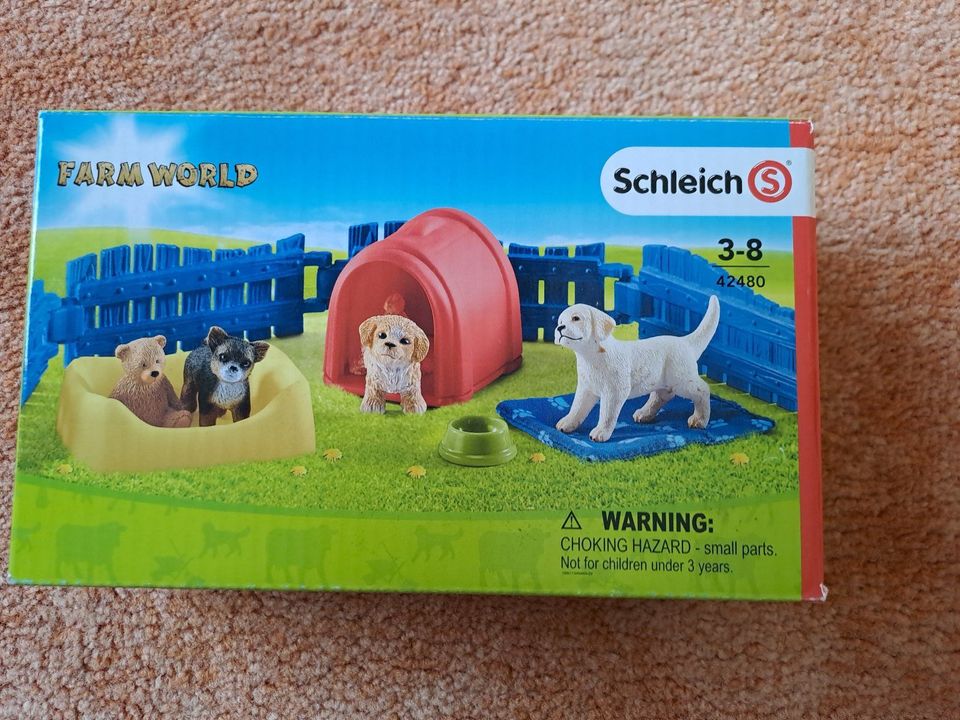 Schleich Farm World 42480 Welpenstube Hund Hundehütte Schnauzer in Tornesch
