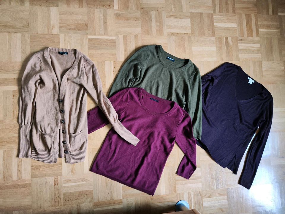 Cardigan/Pullover Rundhals V-Ausschnitt XS in Straubenhardt