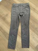 Cambio tolle Hose Velourslederoptik taupe Gr. 38 oder schwarz Nordrhein-Westfalen - Mülheim (Ruhr) Vorschau