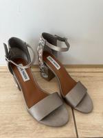 Neuwertige Steve Madden Pumps Sandalen in Gr. 37 Niedersachsen - Cremlingen Vorschau