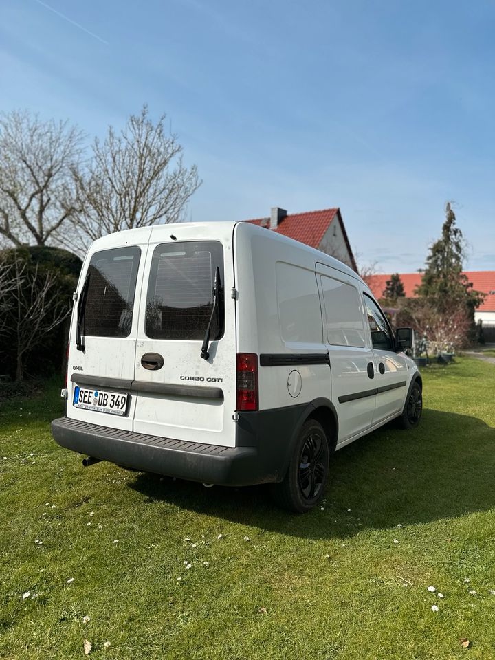 Opel Combo CDTI TÜV NEU in Gusow-Platkow