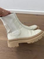 Mango Stiefeletten Stiefel Chelsea Boots weiß beige creme Nürnberg (Mittelfr) - Aussenstadt-Sued Vorschau