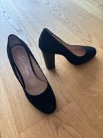 Evita Pumps mit hohem Absatz - schwarz Stuttgart - Möhringen Vorschau