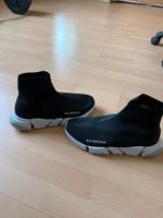 balenciaga speedtrainer speedrunner schwarz grau Größe 44 neu Nordrhein-Westfalen - Wipperfürth Vorschau