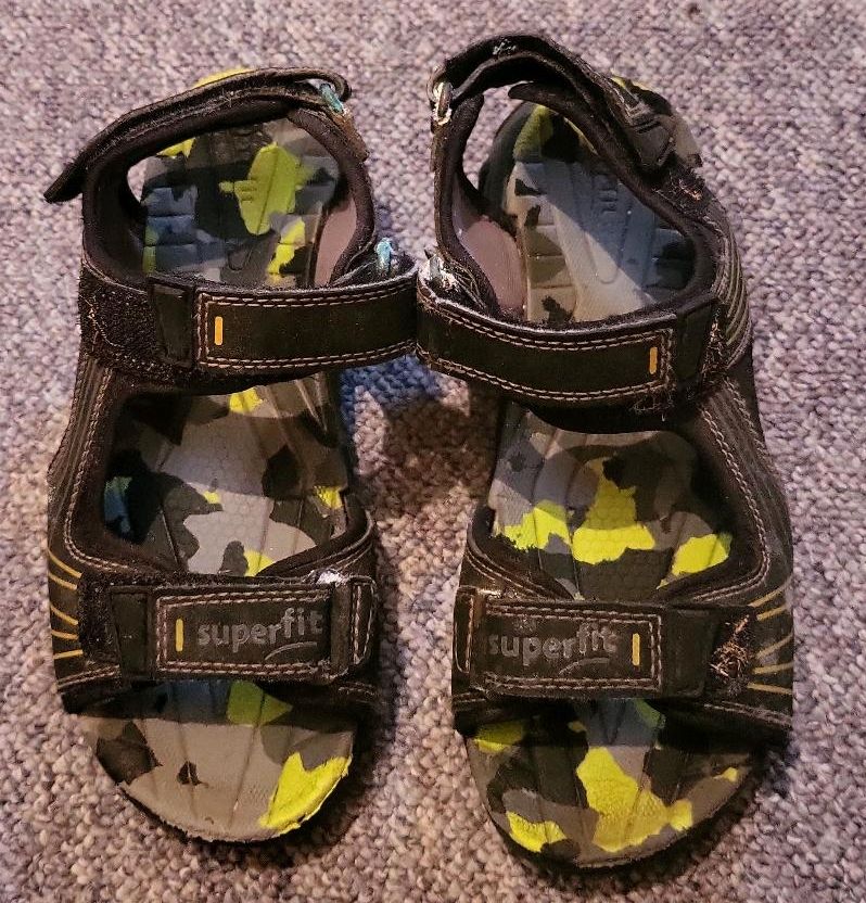 Sandalen, Schuhe in Pyrbaum