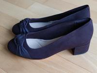 NEU Schuhe Ballerina 37 Damen Leder Aubergine Lila Absatz Clarks Baden-Württemberg - Schömberg b. Württ Vorschau