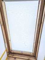 VELUX Sichtschutz-Rollo manuell mit Haltekrallen RG 023 1028 Baden-Württemberg - Rheinstetten Vorschau