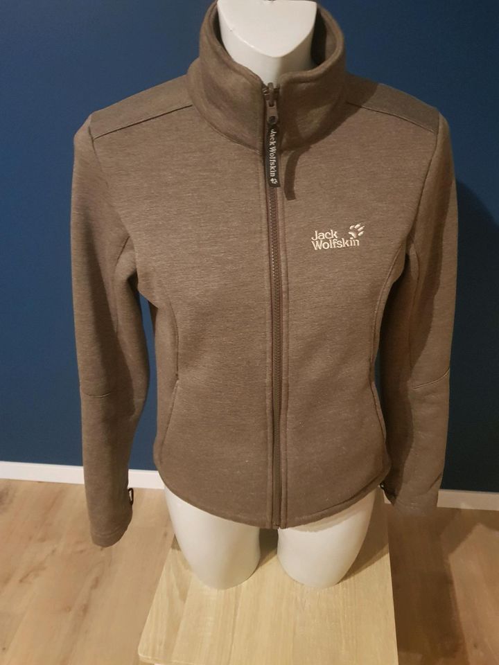 Jacke Jack Wolfskin  3 in 1 braun Gr. S  Fleece + Außenjacke in Effeltrich