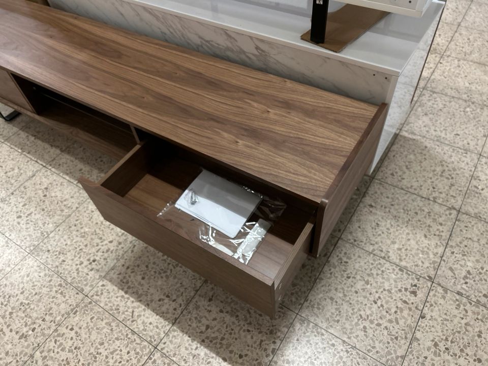 Schrank TV Unterschrank Wohnzimmerschrank Möbel UVP219€ in Schwalmstadt