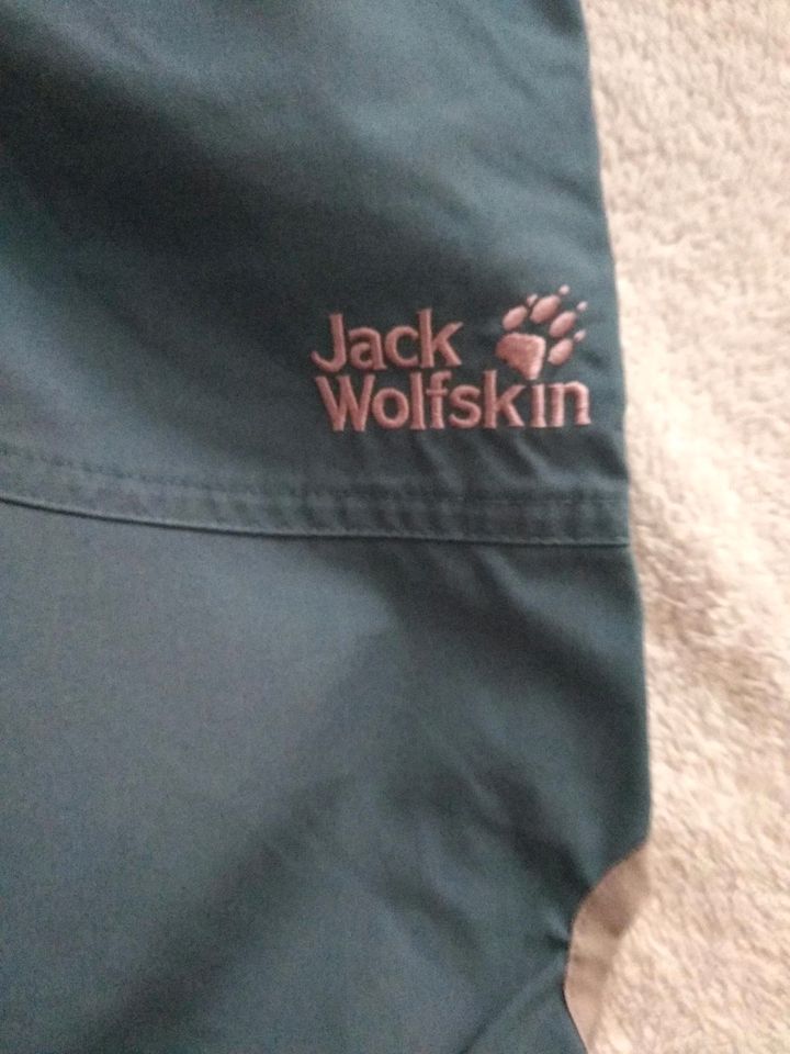 Mädchen Set Jack Wolfskin gr 104 neu in Celle