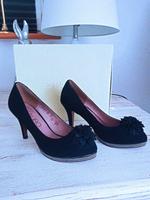 Di Lauro Damen Schuhe High Heels schwarz-Wildleder Gr.41 Niedersachsen - Twistringen Vorschau