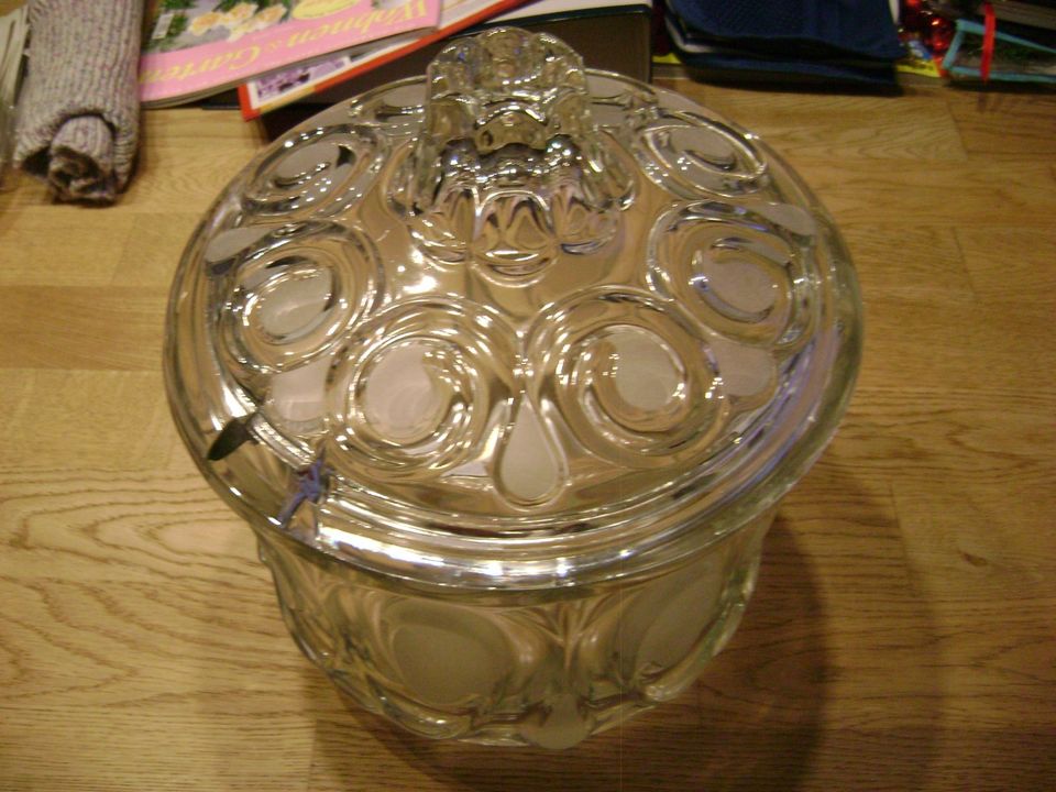 Bleikristallbowle mit 6 Henkelbechern  aus Nachlass in Lüdenscheid